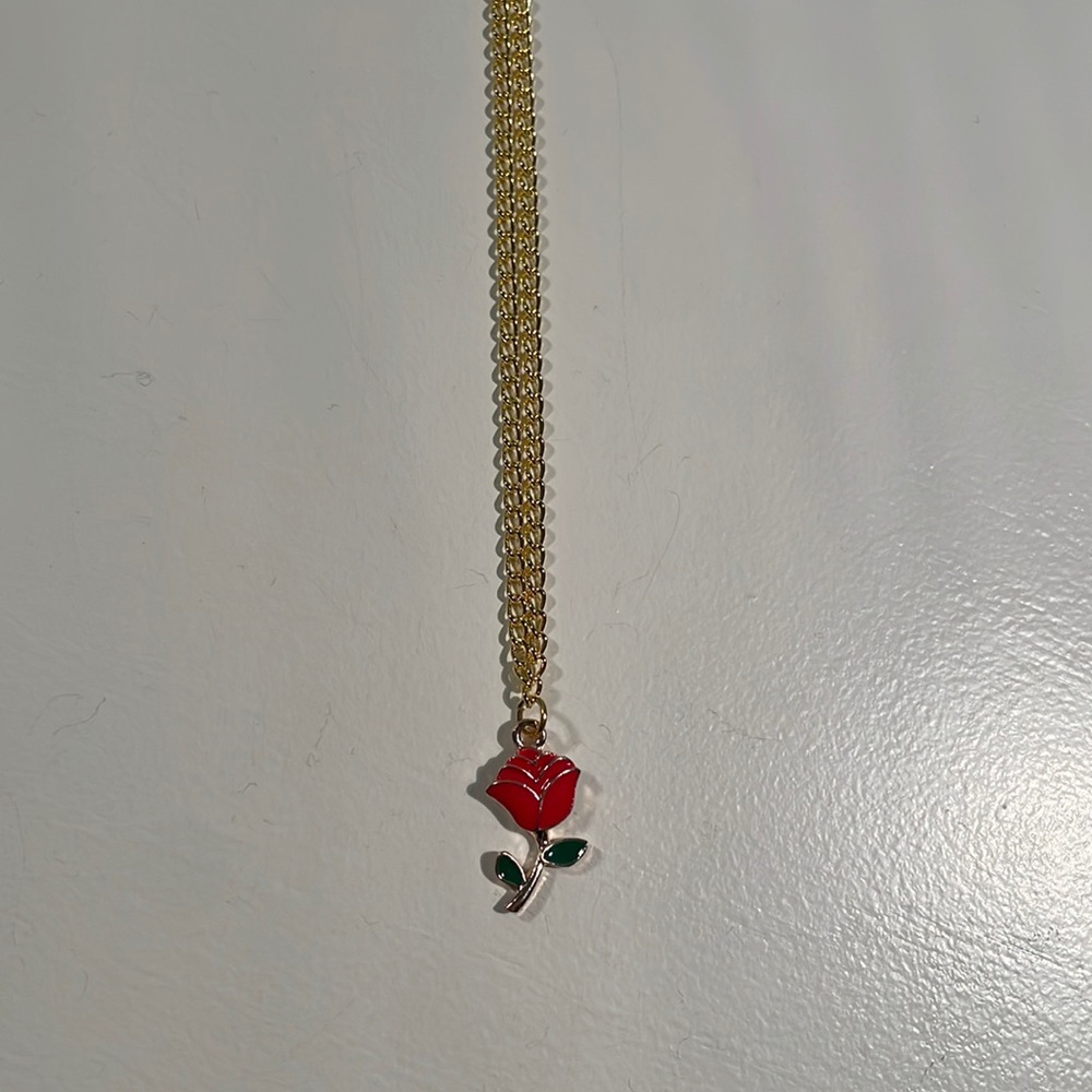 Rose charm necklace